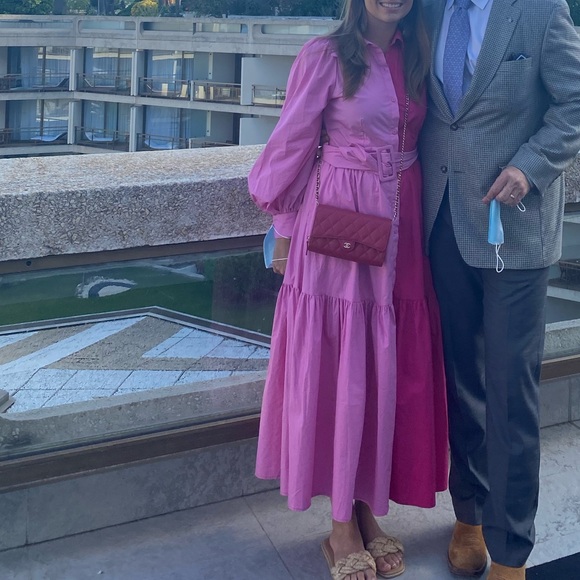 Long Sleeve Two-Tone Shirtdress - Picture 5 of 5